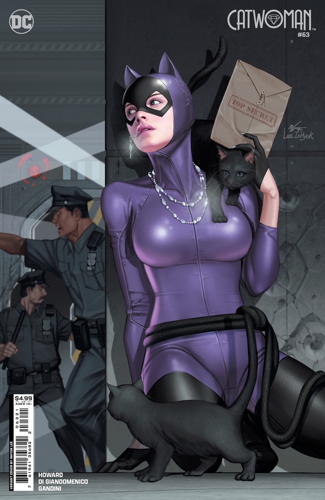 Catwoman #63 (Cover B Inhyuk Lee Card Stock Variant)