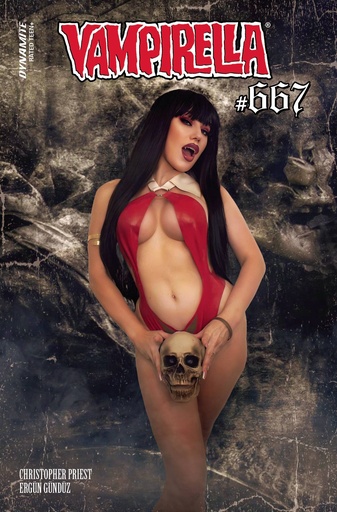 [JAN240173] Vampirella #667 (Cover D Rachel Hollon Cosplay Photo Variant)