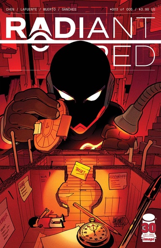 [MAR220251] Radiant Red #3 of 5 (Cover A Darko Lafuente & Miquel Muerto)